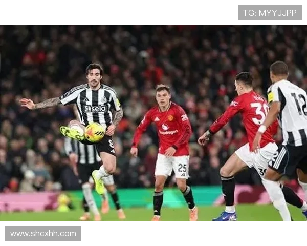 尤文图斯即将官宣科莫利担任新任CEO的消息引发关注 尤文图斯即将官宣科莫利担任新任CEO的消息引发关注